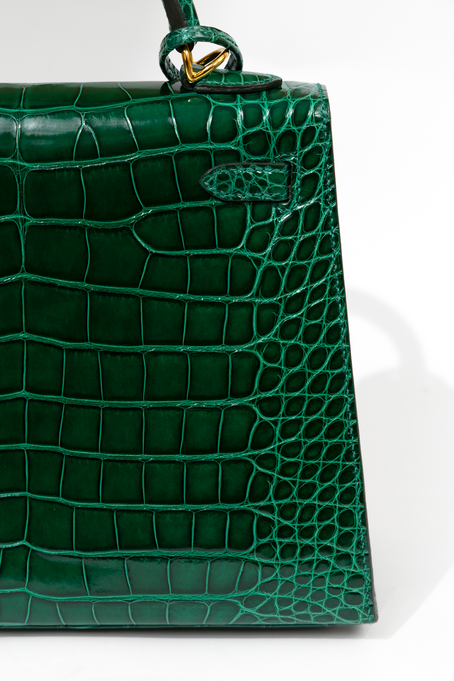 Hermès Kelly 25 Shiny Alligator in Vert Emeraude GHW