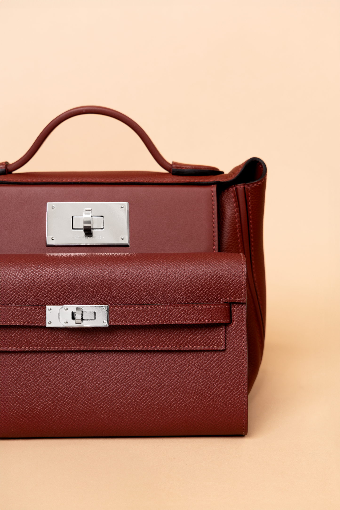 Hermès Mini 24/24 Evercolor & Kelly Wallet To Go Epsom in Rouge H PHW