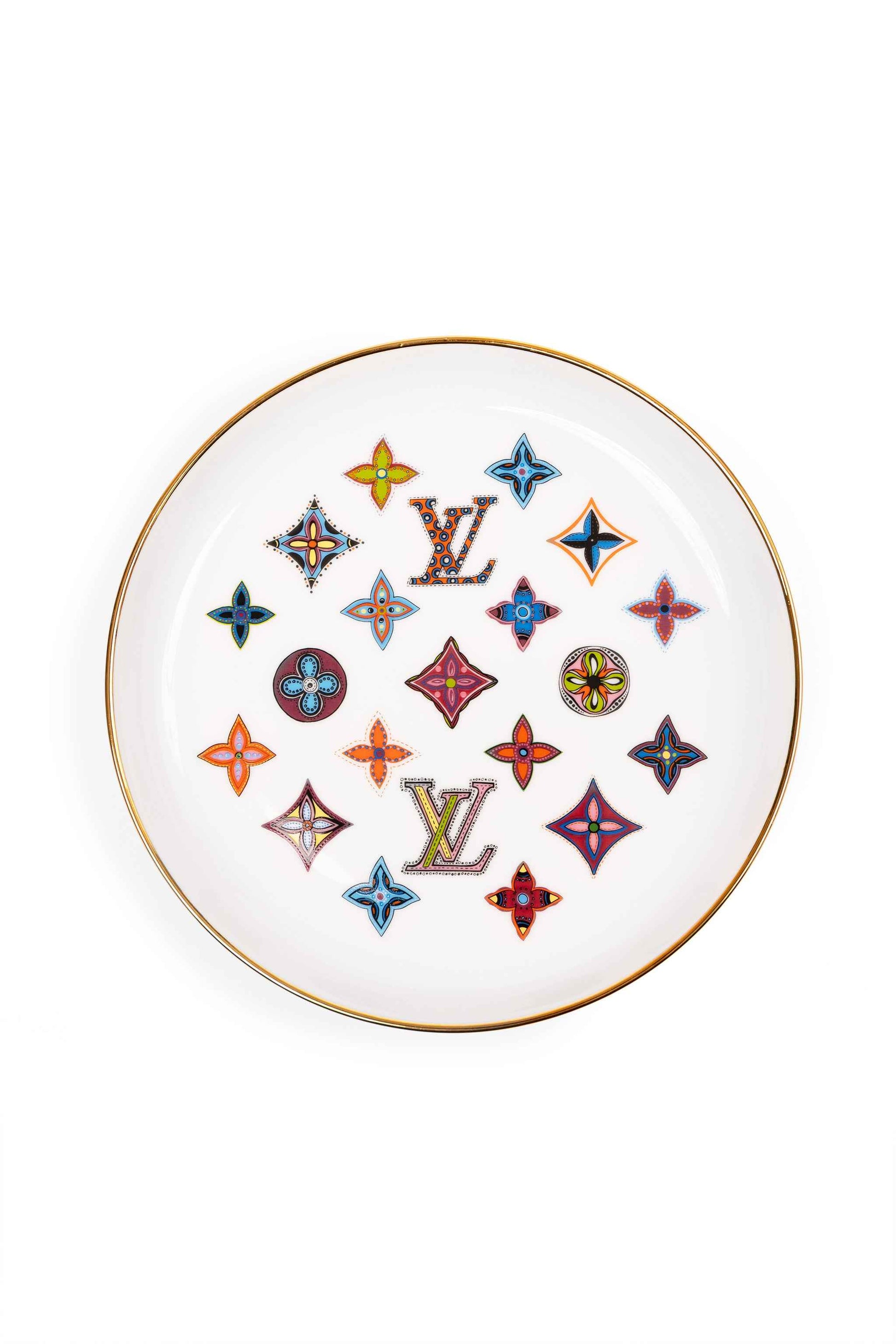 Louis Vuitton Valentine's Day Monogram Plates Set