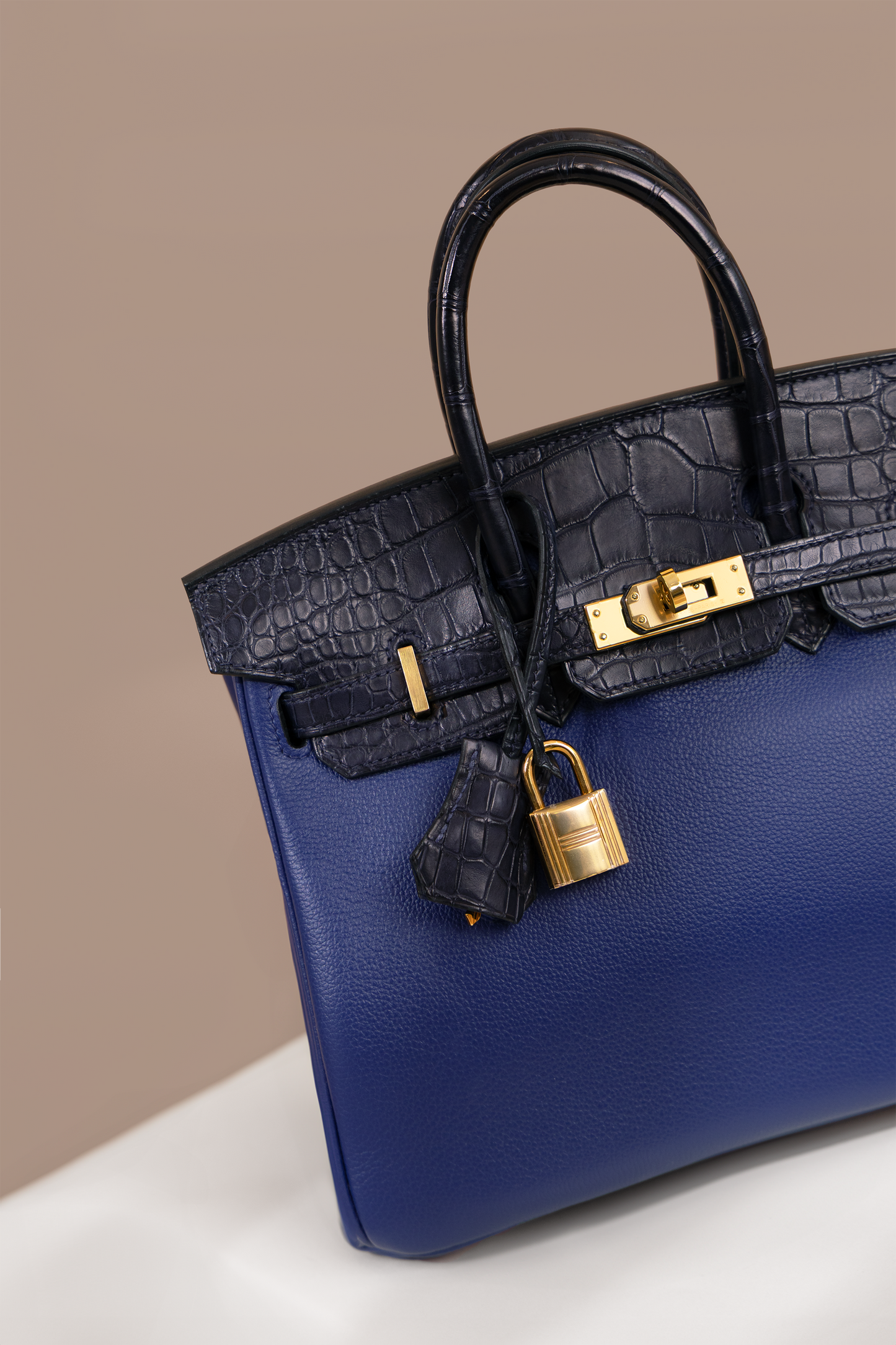 Hermès Birkin 25 Touch Matte Alligator Blue Sapphire/Blue Marine GHW