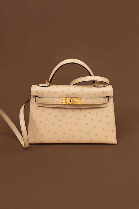 Hermès Mini Kelly Ostrich in Parchemin GHW