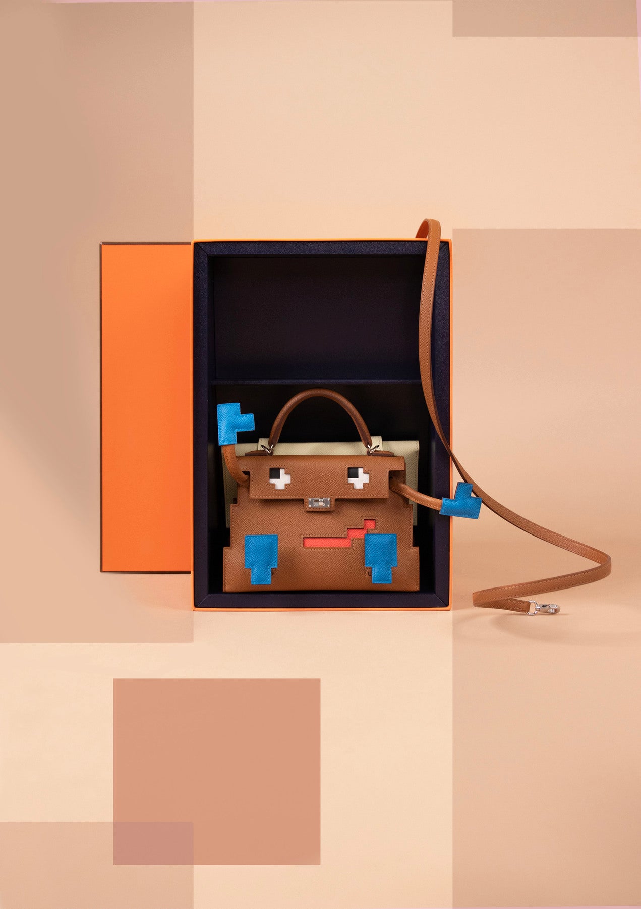Hermès Kelly Mini Doll Picto in Gold PHW