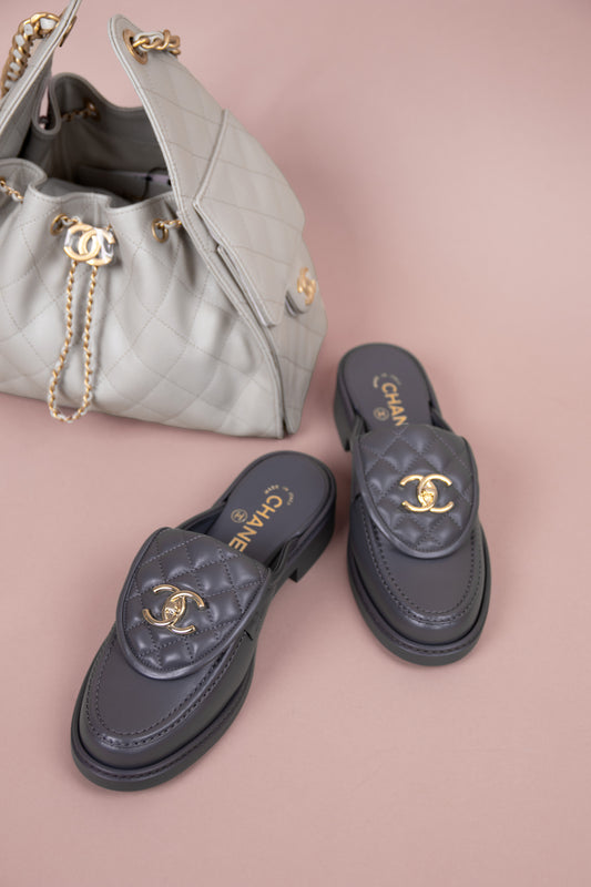 Chanel Grey Moccasins & Hobo 25 Light Grey Bag