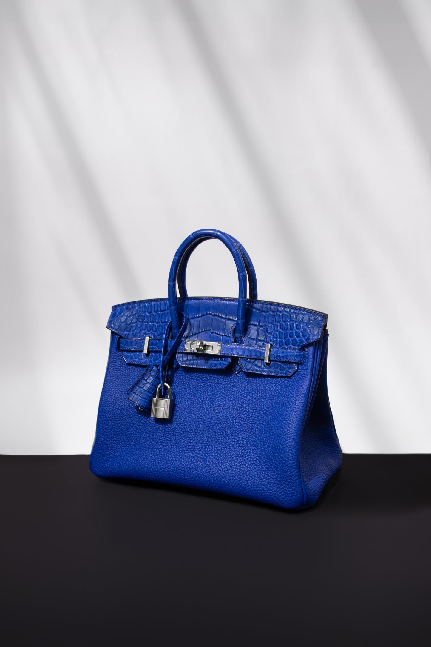 Hermès Birkin 25 Touch Matte Alligator Blue Royal PHW