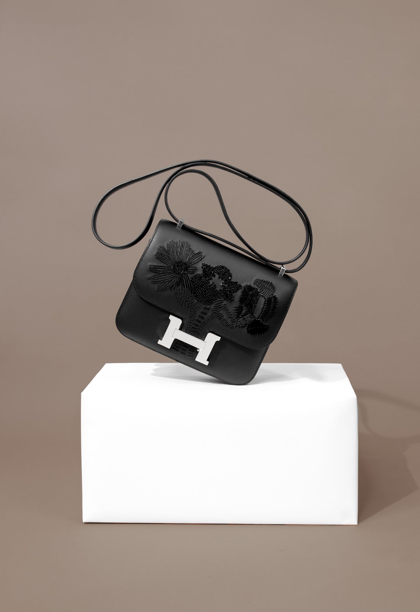 Hermès Dancing Flowers Mini Constance 18 Swift Black PHW