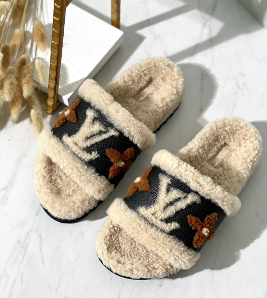 Louis Vuitton Sherling Sandal LV
