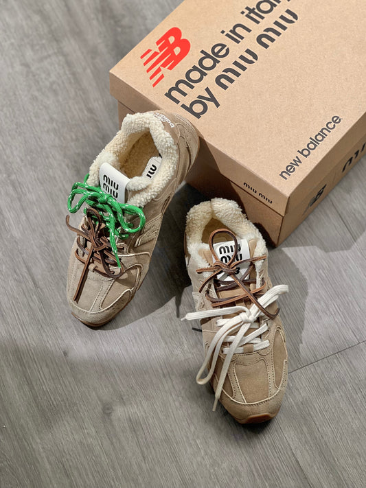 New Balance X Miu Miu - Suede Shearling Sneakers in Ecru