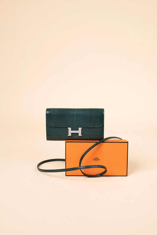 Hermès Constance Wallet To Go in Vert Cypress PHW