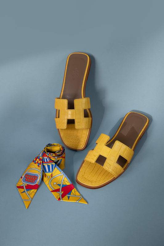 Hermès Oran Sandals in Shiny Alligator Jaune Ambre