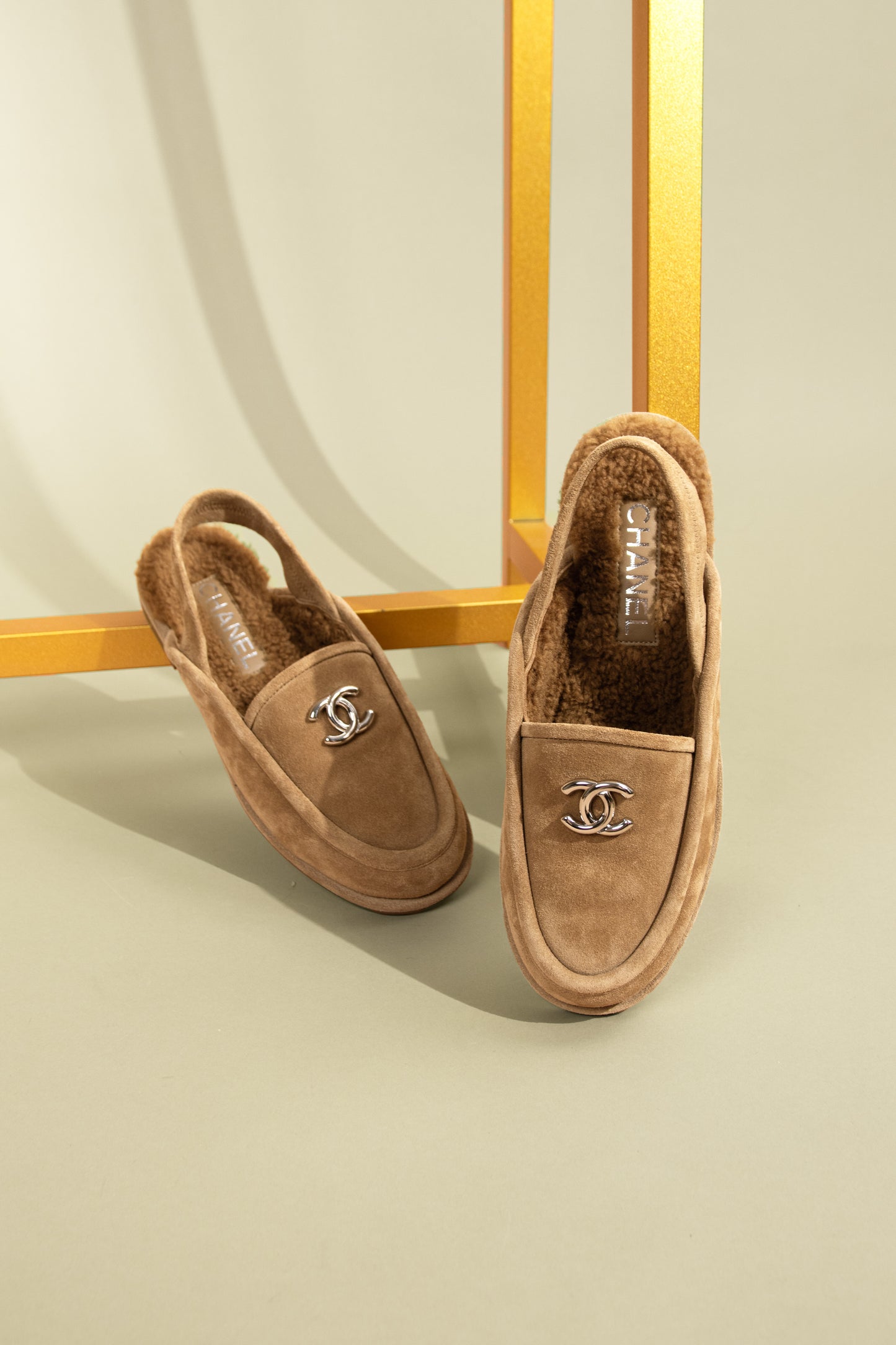 Chanel Suede/Shearling Beige Loafers