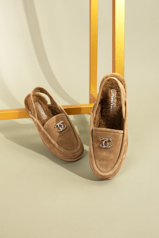 Chanel Suede/Shearling Beige Loafers