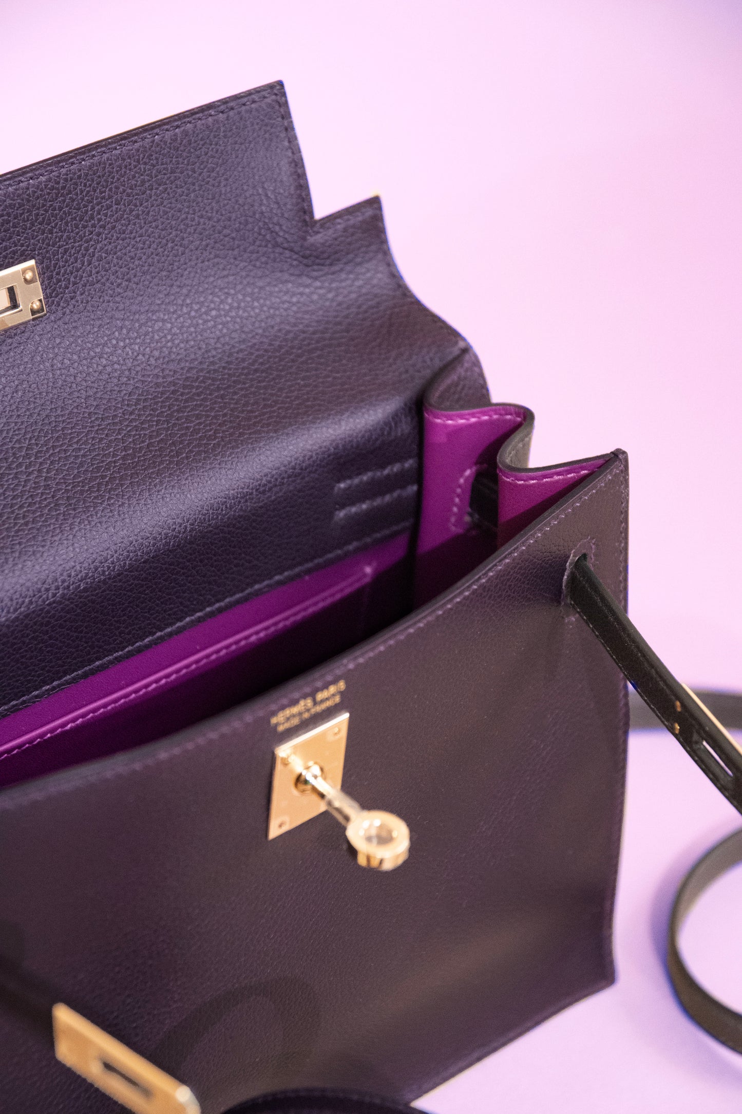Hermès Kelly Danse in Prunoir/Anemone GHW