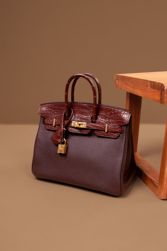 Hermès Birkin 25 Touch Togo Matte Alligator in Rouge Sellier/Bourgogne GHW