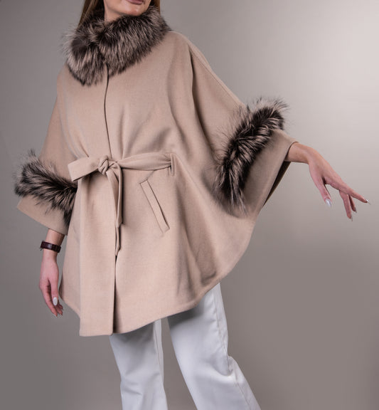 Cashmere Cape & Fox Fur in Beige