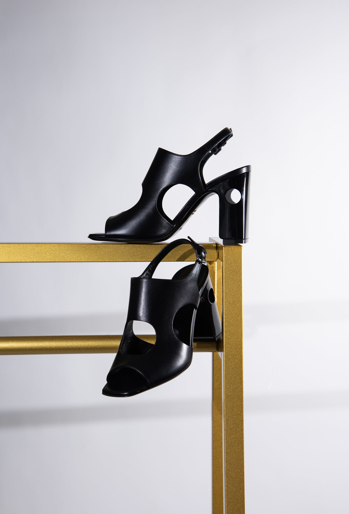 Hermès - Electra 90 Black Sandals