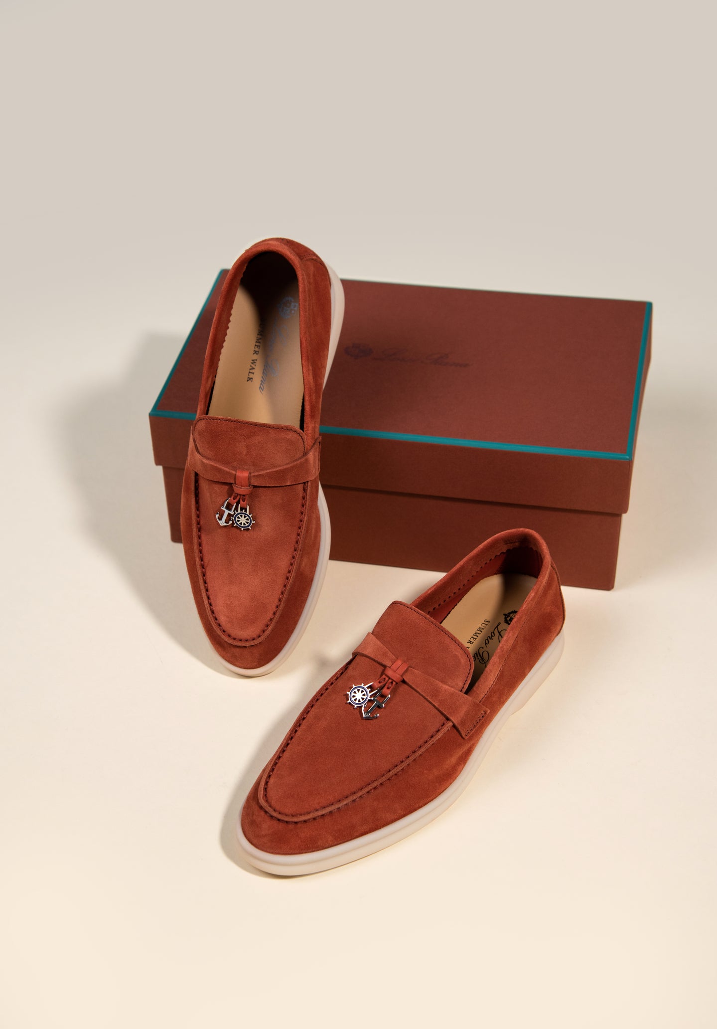 حذاء Goyard PM Saint Louis Blue Bag وLoro Piana Nautical Charms Walk Loafers باللون الأزرق المزجج