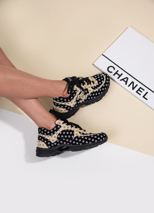 Chanel CC Logo Sneakers in Black/Beige/White