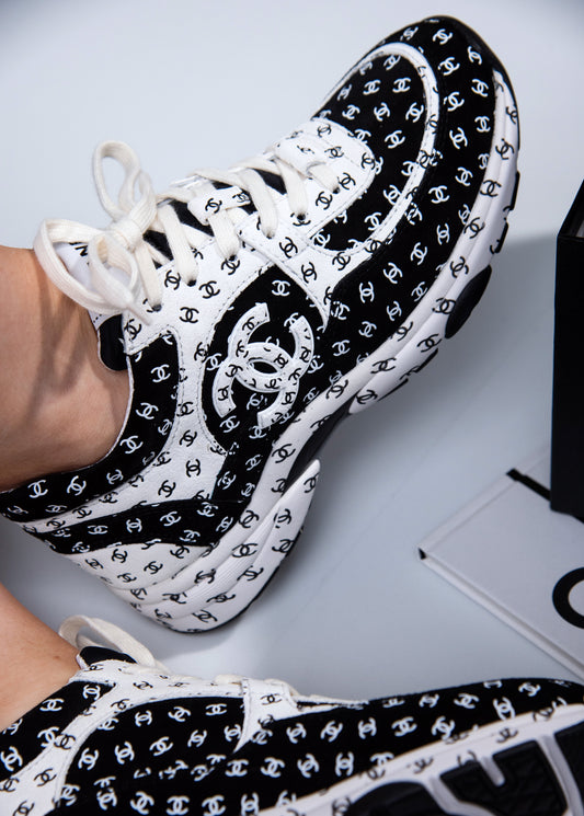 Chanel CC Logo Sneakers in Black/White