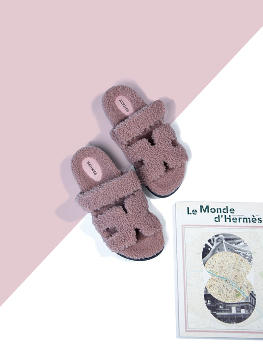 Hermès Chypre Rose Aube Shearling Sandals