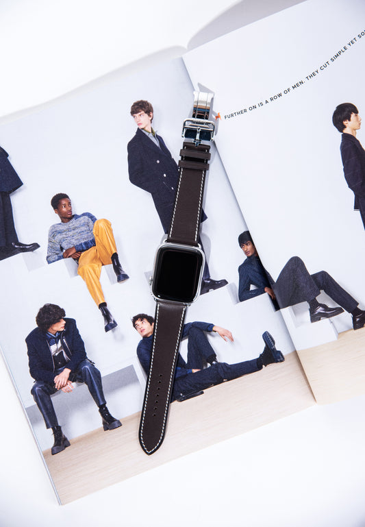 Hermès Apple Watch 46mm Series 7 in Ebene