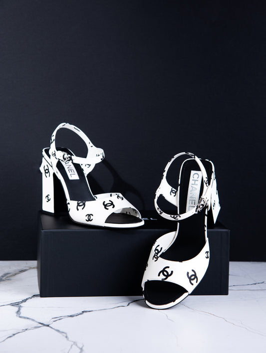 Chanel CC Printed Lambskin Sandals in White/Black