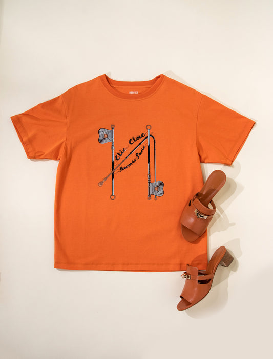 Hermès Maxi T-Shirt & Candy Sandals in Marron Glaise