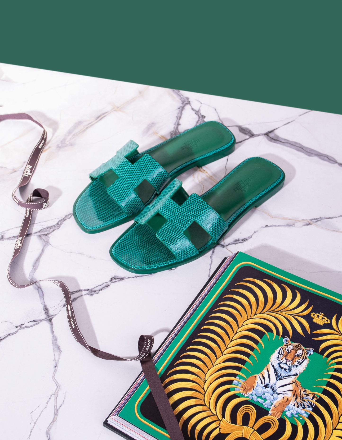 Hermès Oran Lizard Sandals in Vert Émeraude