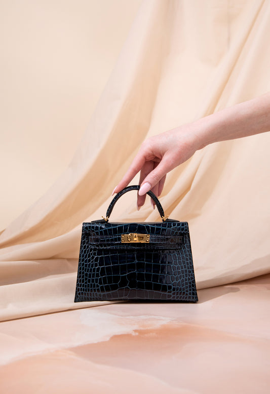 Hermès Mini Kelly Shiny Crocodile in Vert Rousseau GHW