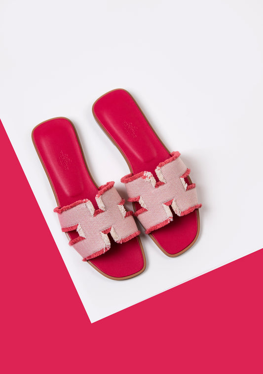Hermès Orans Epsom Sandals in Framboise