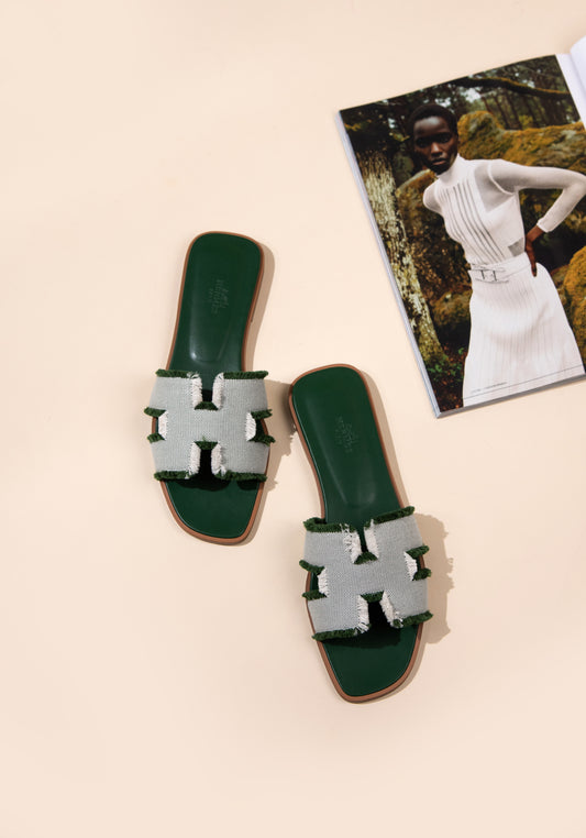 Hermès Canvas Orans in Vert
