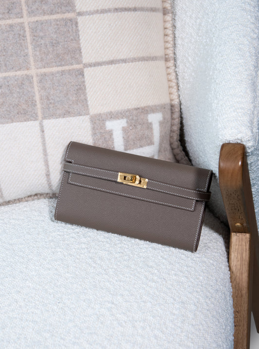 Hermès Kelly Wallet To Go in Etain with GHW