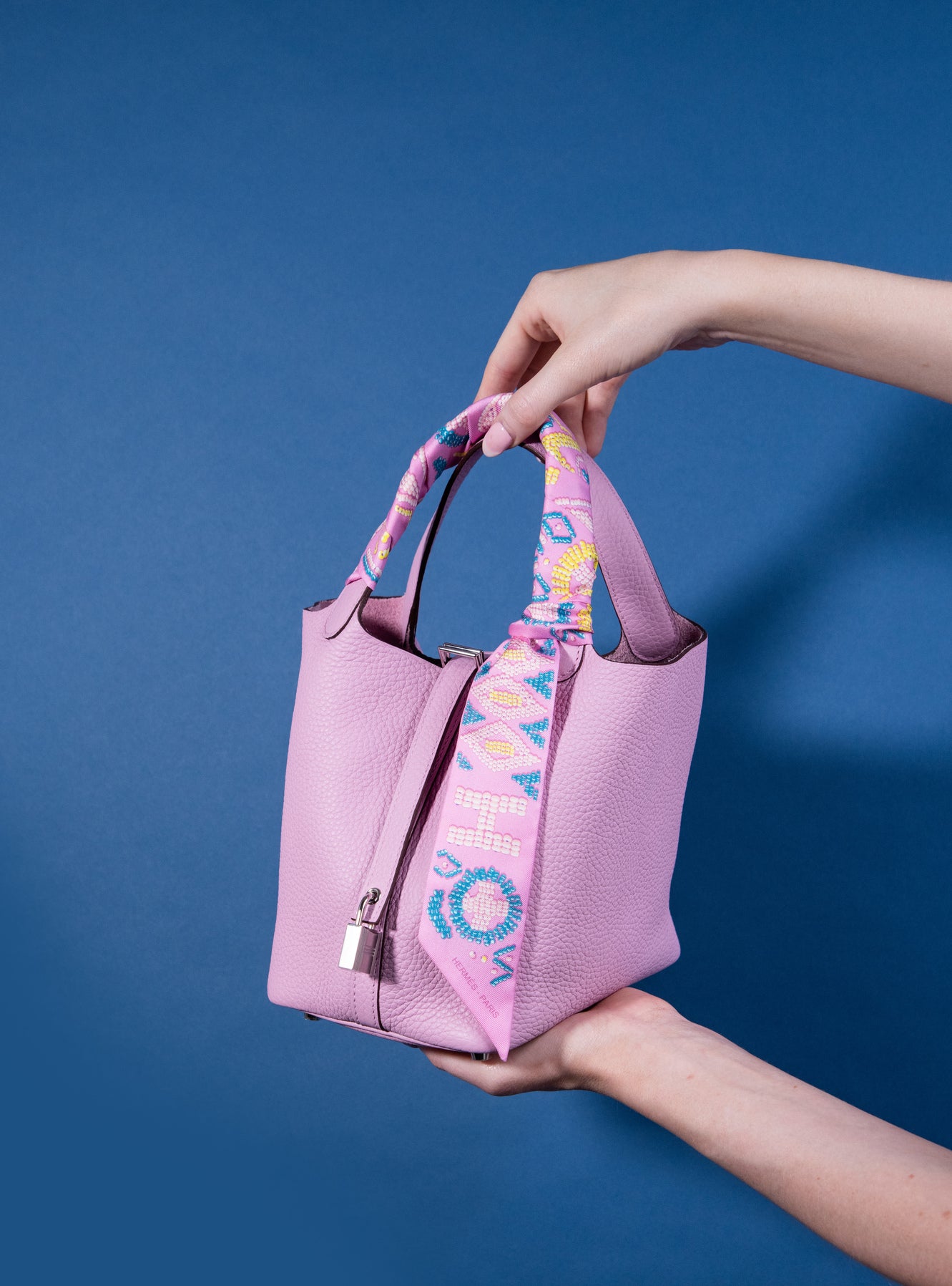 Hermès - Picotin 18 in Mauve with Twilly