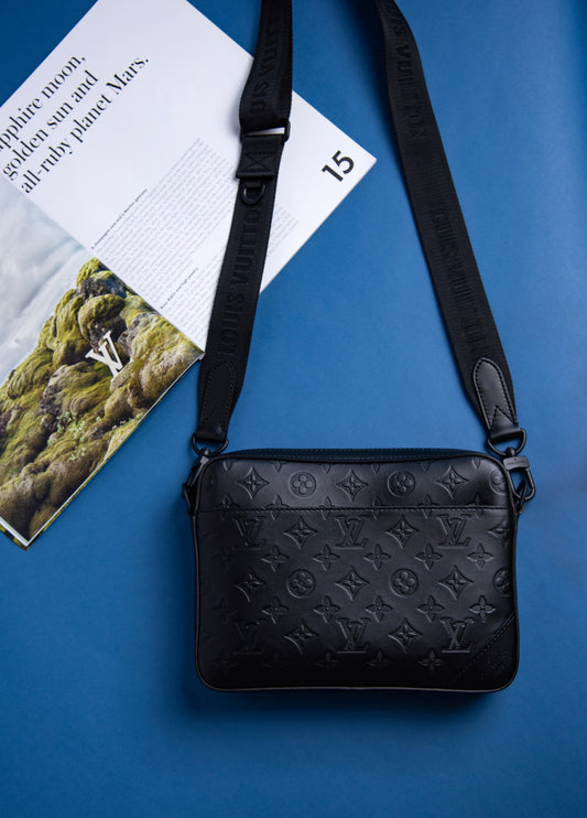 Louis Vuitton Black Monogram Messenger Bag
