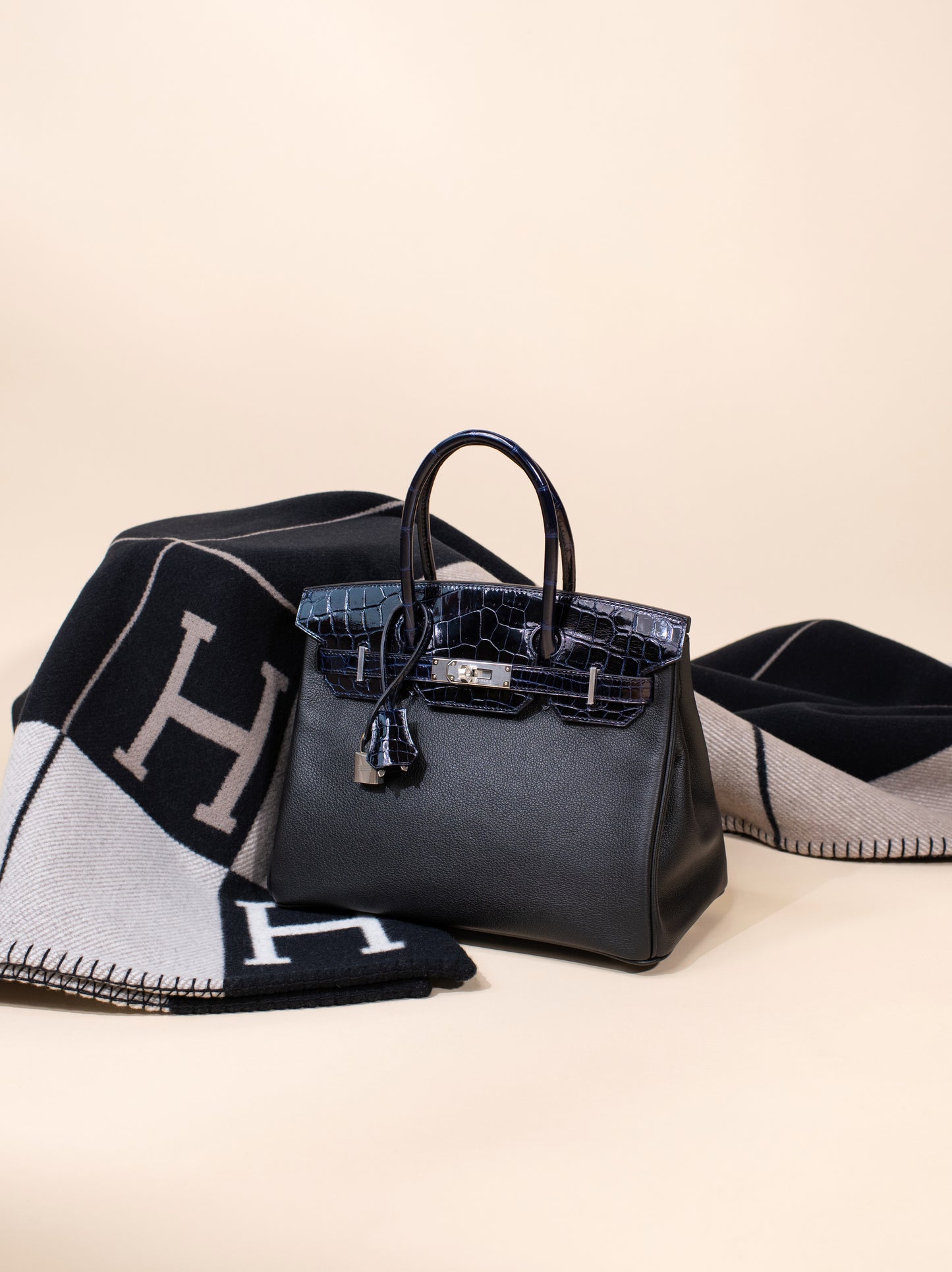 Hermès - Birkin 30 Touch Shiny Crocodile in Blue Marine/Black PHW
