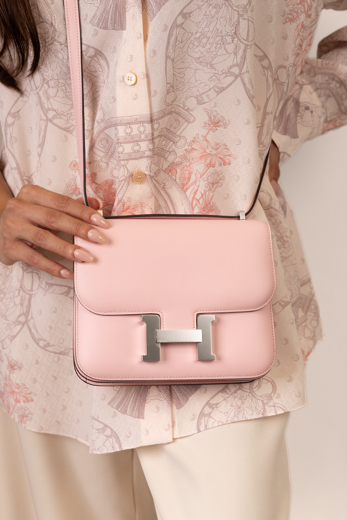 Hermès Mini Constance 18 Swift in Rose Sakura PHW