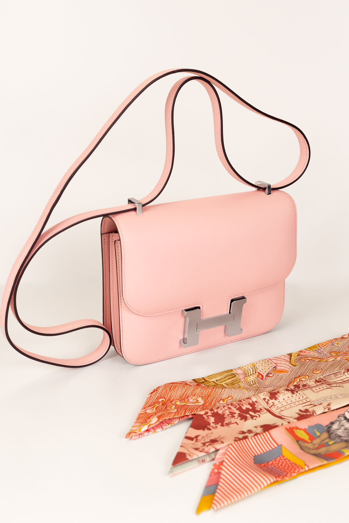 Hermès Mini Constance 18 Swift in Rose Sakura PHW