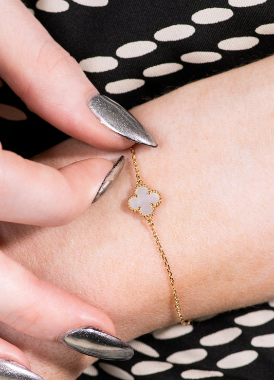 Van Cleef & Arpels Vintage Alhambra Bracelet in Mother Of Pearl