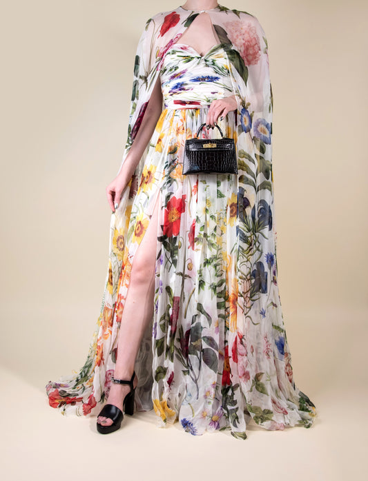 Oscar De La Renta Chiffon Cape Dress with Hermès Mini Kelly 20 Black Crocodile & Elancee 90 Sandals