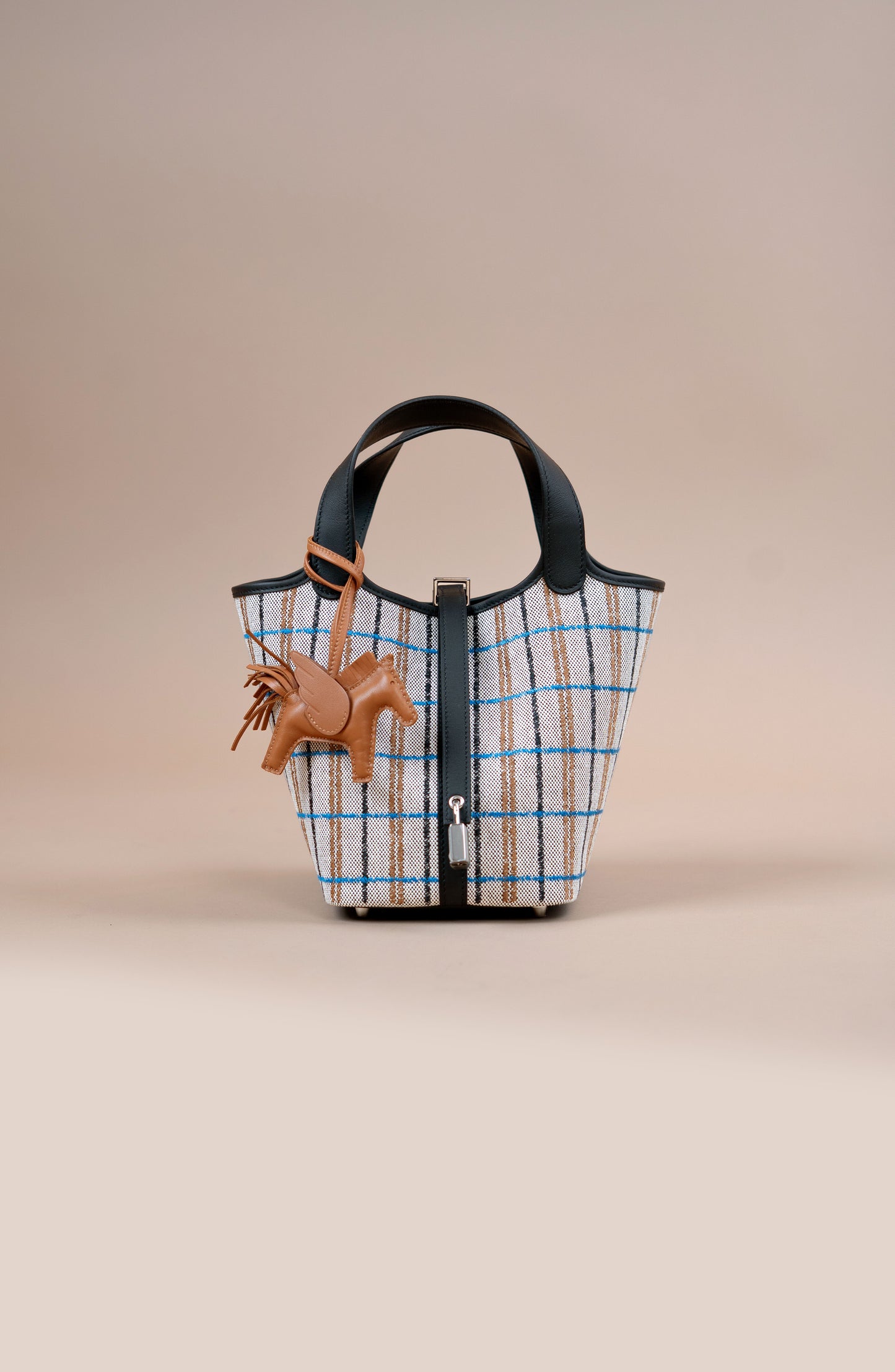 Hermès Limited Edition Picotin 18 in Écru/Noir/Fauve/Bleu Zanzibar PHW