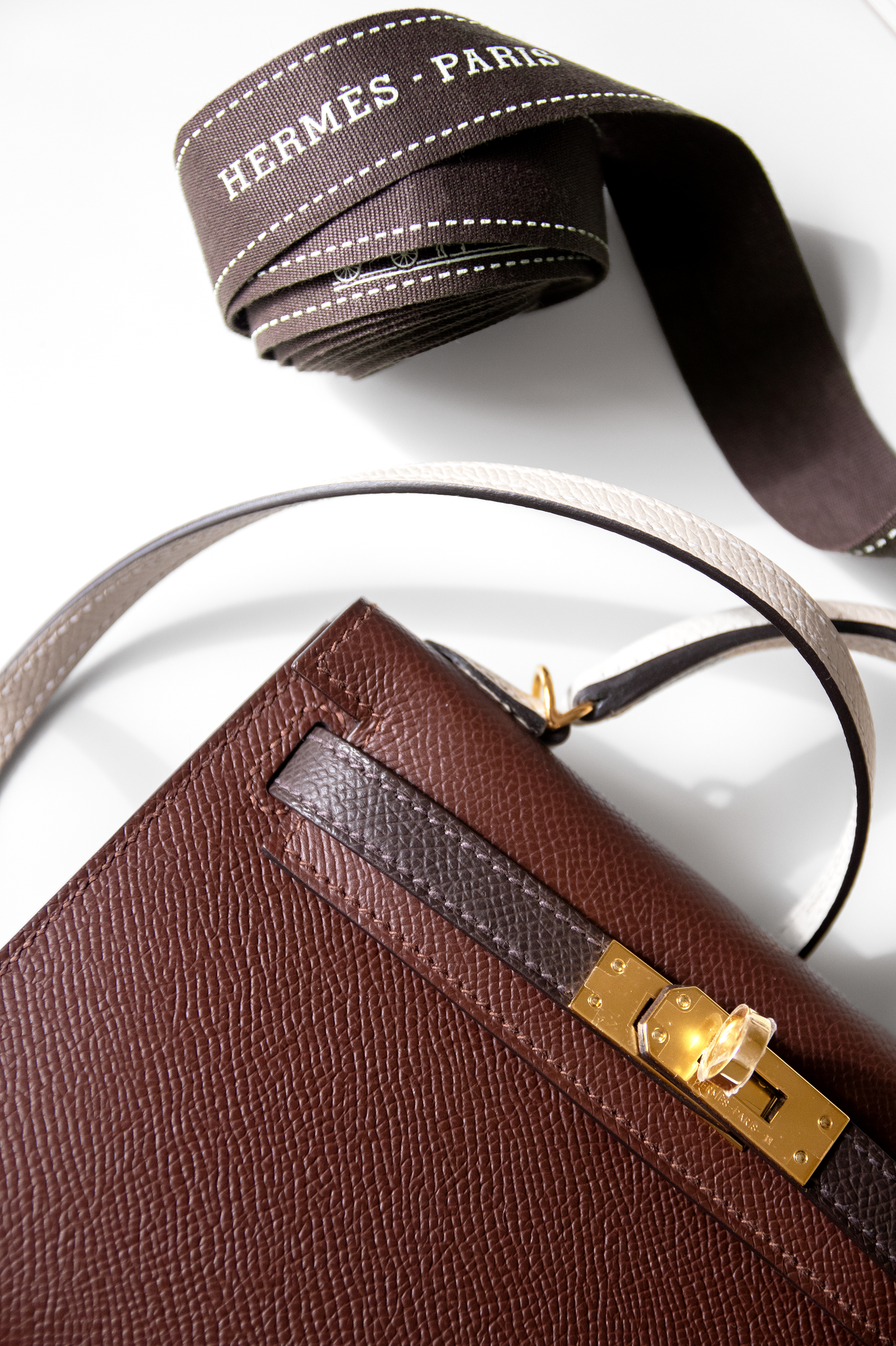 Hermès Mini Kelly 20 Epsom Tricolor in Terre/Ebene/Craie GHW