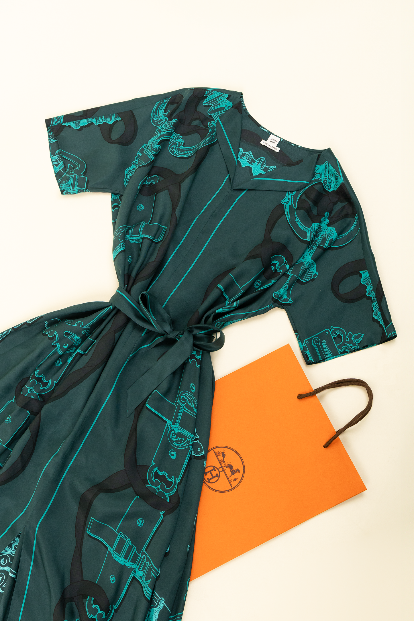 Hermès "Ferronnerie Remix" Caftan in Vert Pin