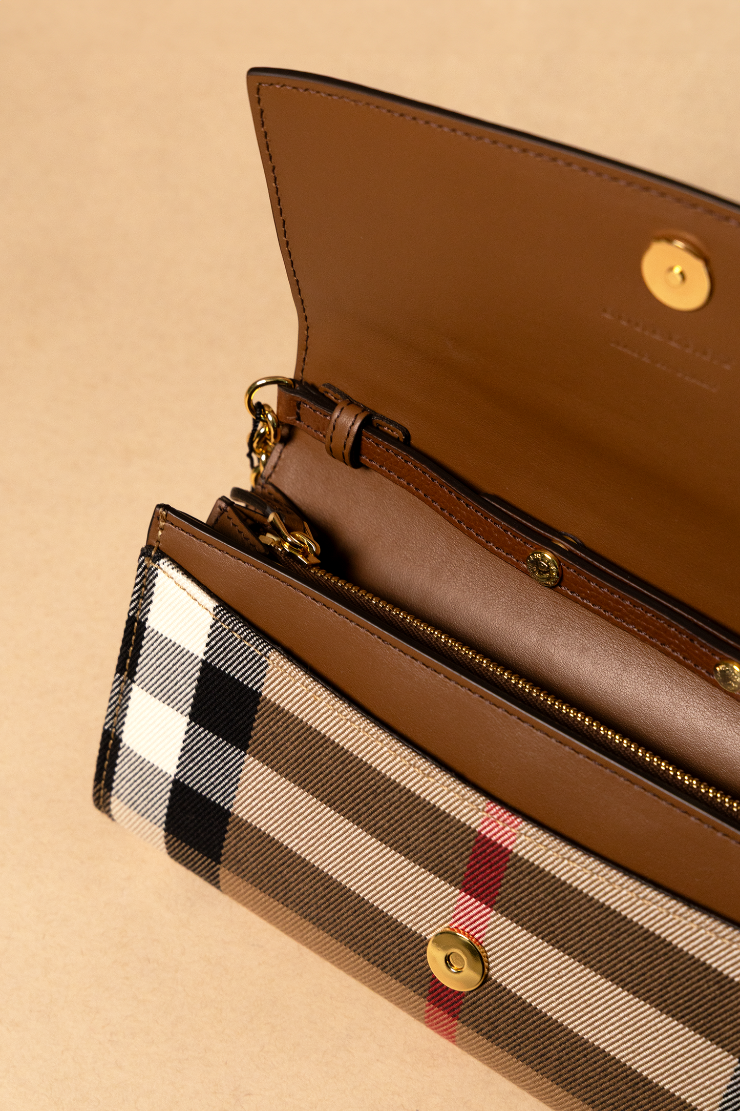Burberry Henley Check & Brown Leather Wallet-On-Chain
