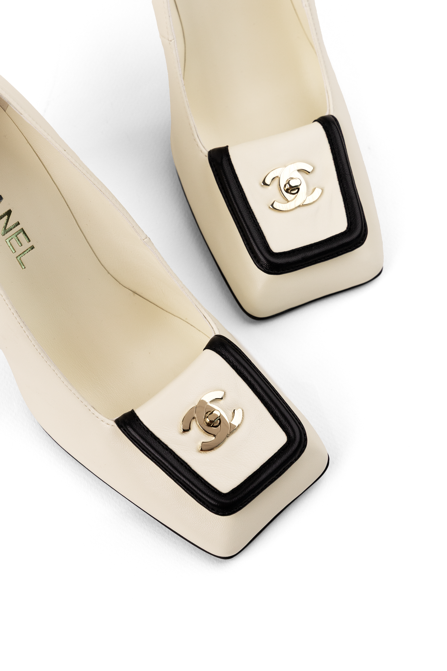 Chanel CC Ivory Leather Pumps