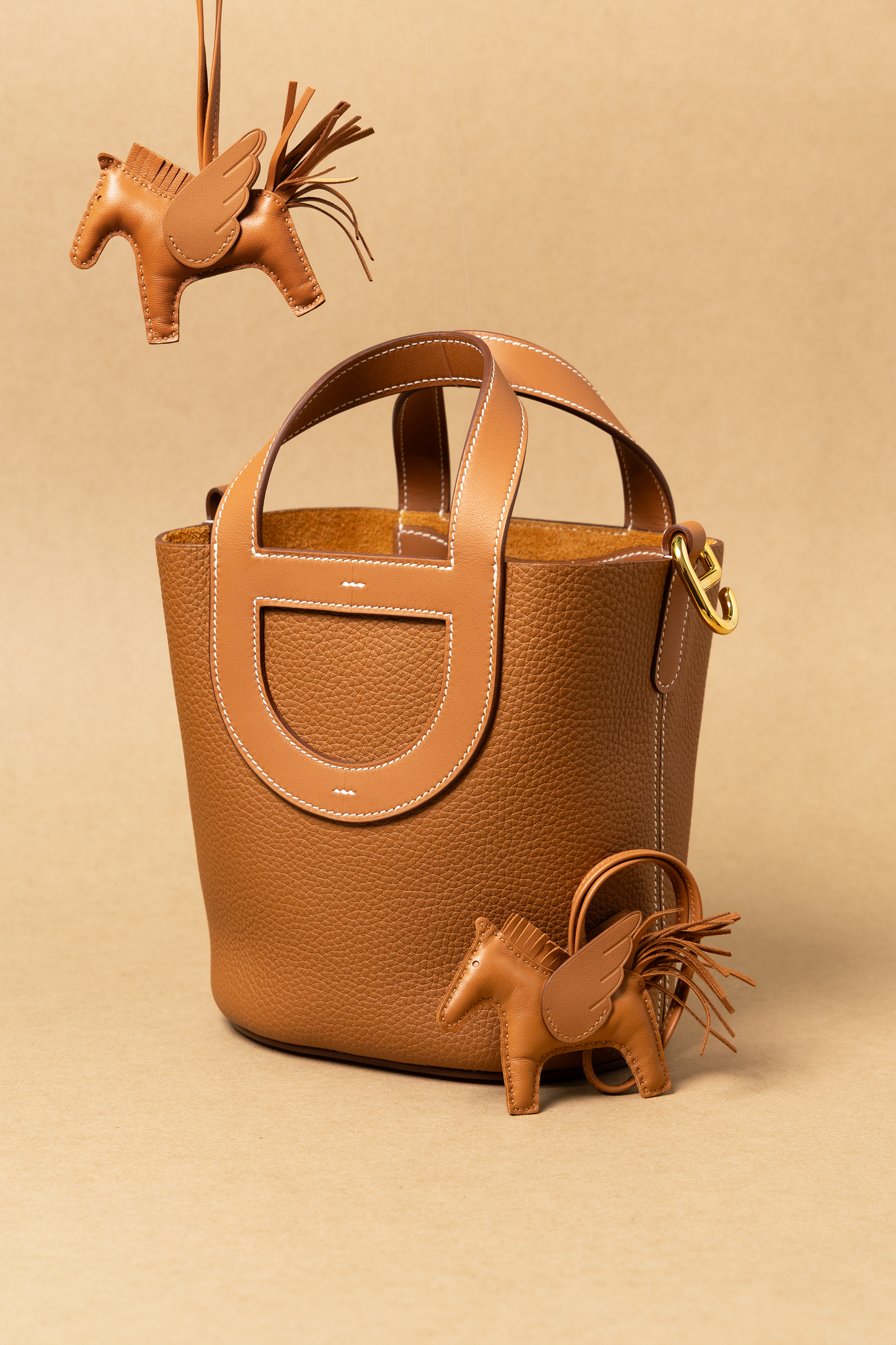 Hermès In-The-Loop Clemence Gold GHW