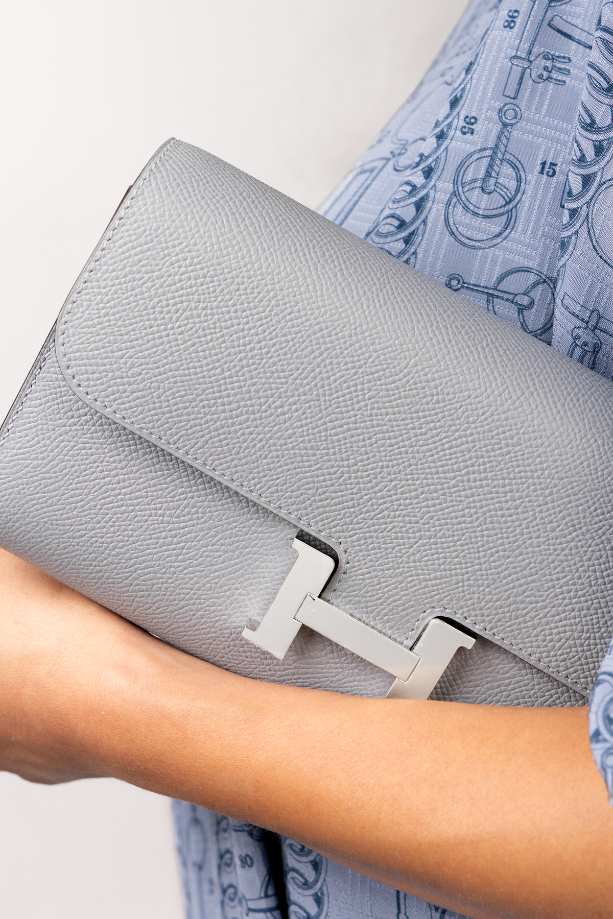 Hermès Constance Wallet To Go in Gris Pantin PHW