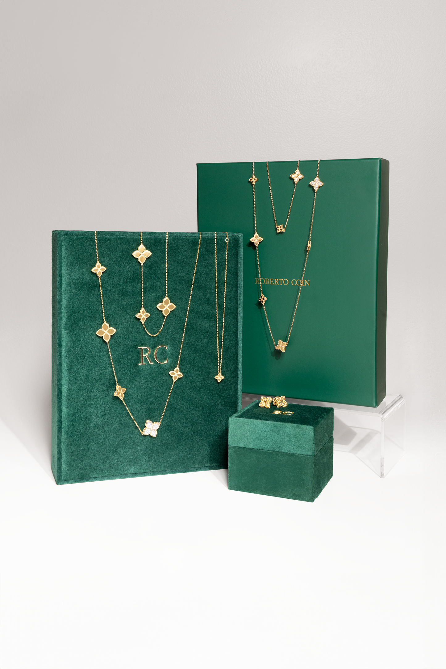 Roberto Coin Princess Flower Station Yellow Gold Diamond Necklace and Venetian Flower Diamond Stud Earrings