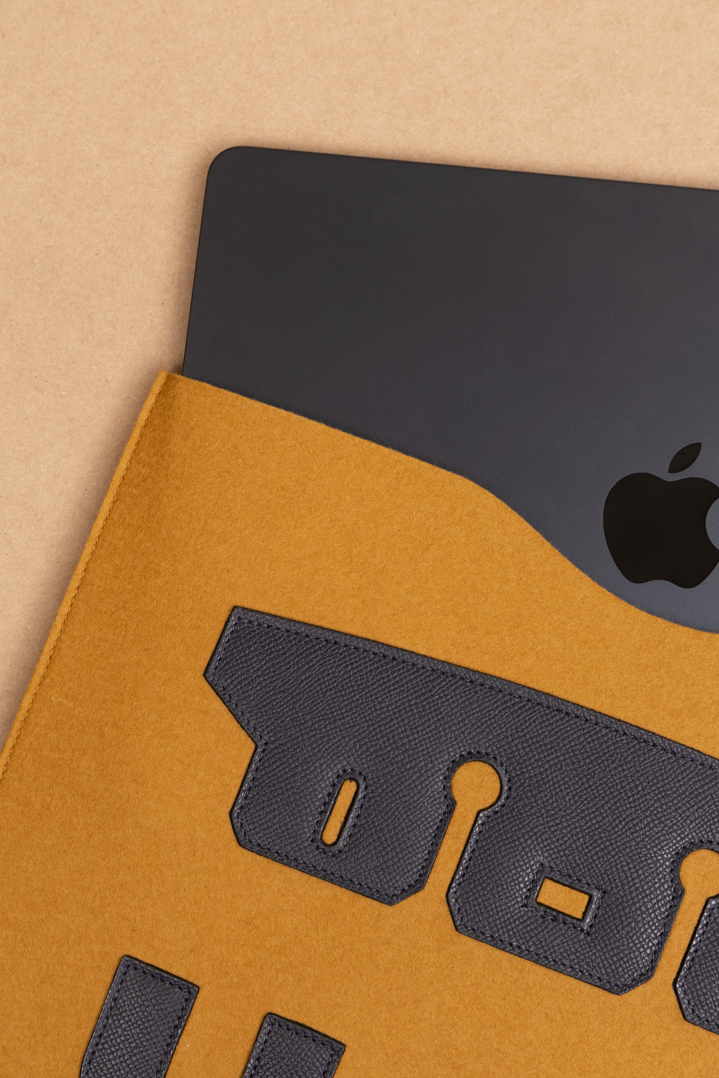 Hermès Felt Laptop Cover in Multicolor Yellow