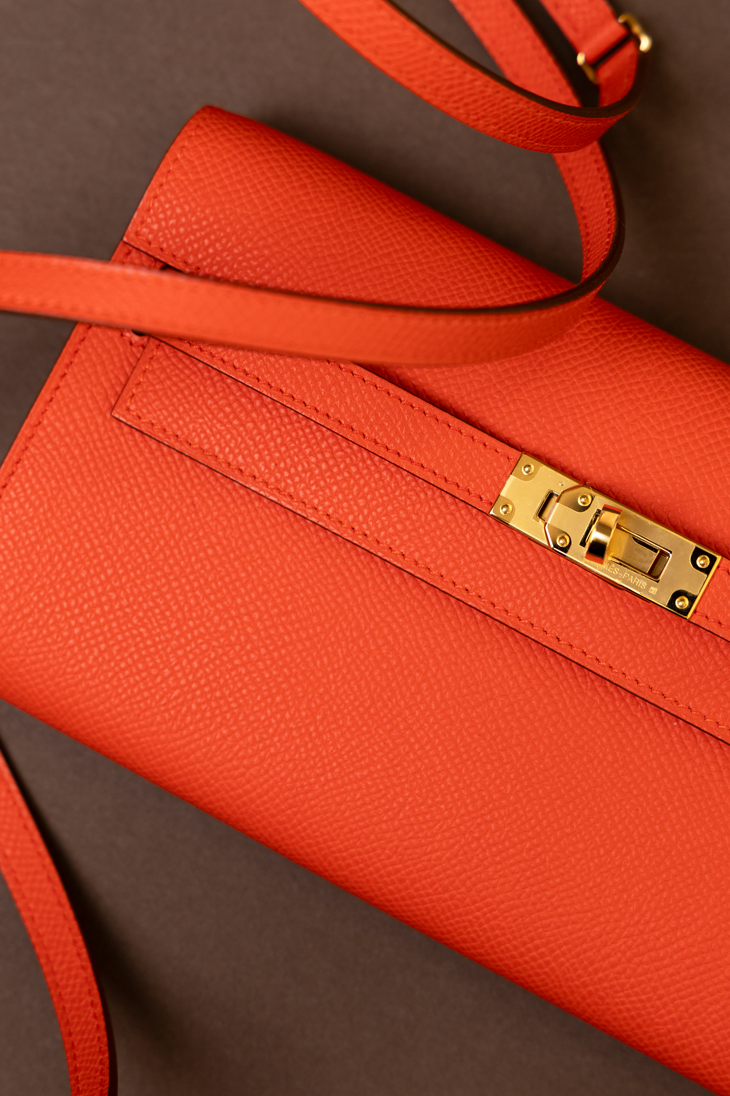 Hermès Kelly Wallet To Go Epsom in Capucine GHW