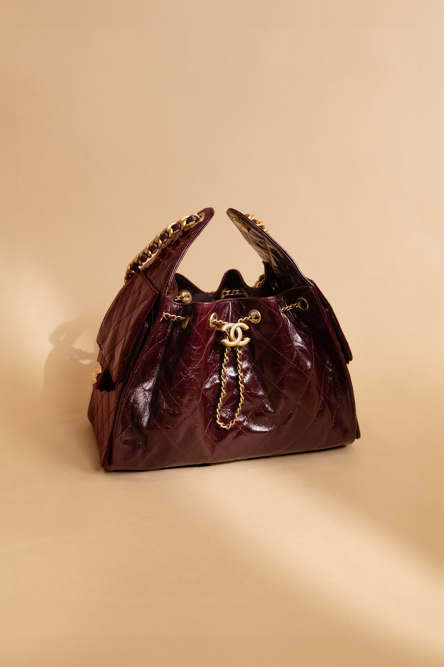 Chanel Hobo 25 Shiny Crumpled Calfskin & Gold-Tone Metal in Burgundy