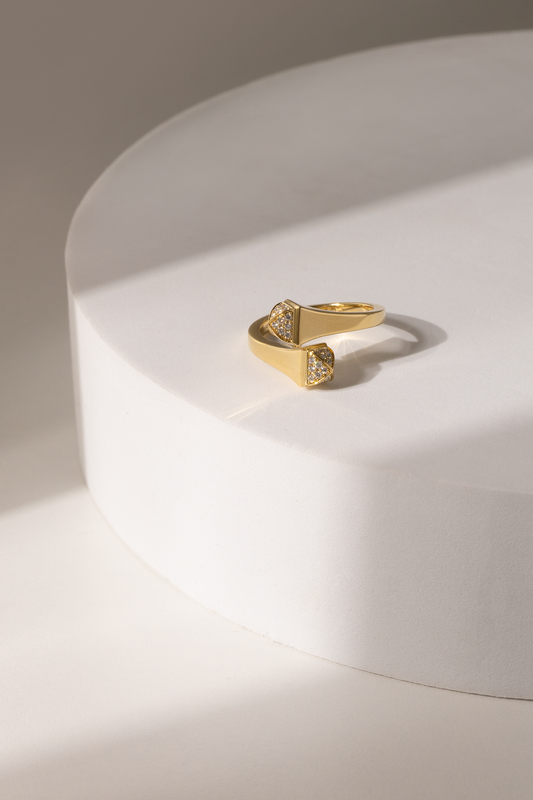 Marli Cleo Yellow Gold Diamond Ring